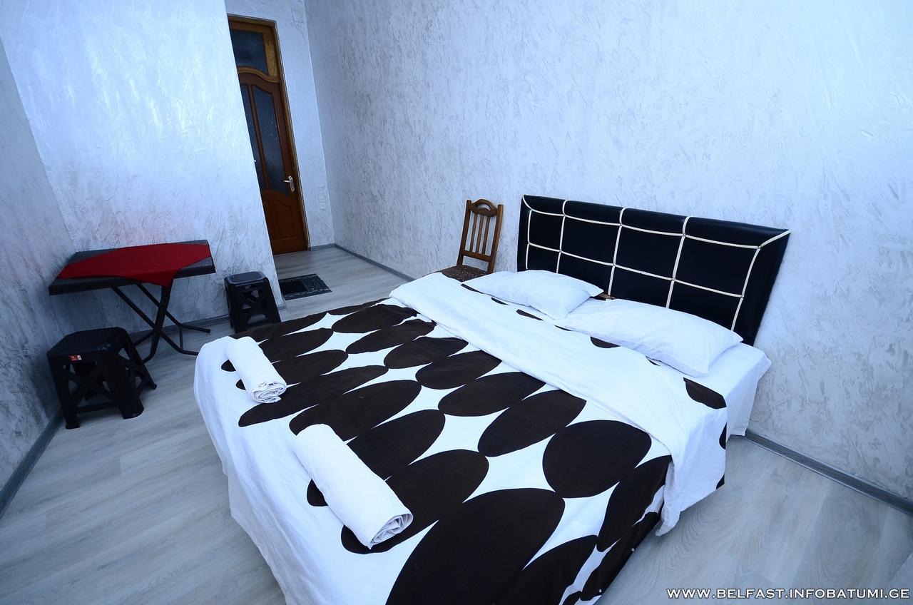 Hotel Belfast Батуми Екстериор снимка