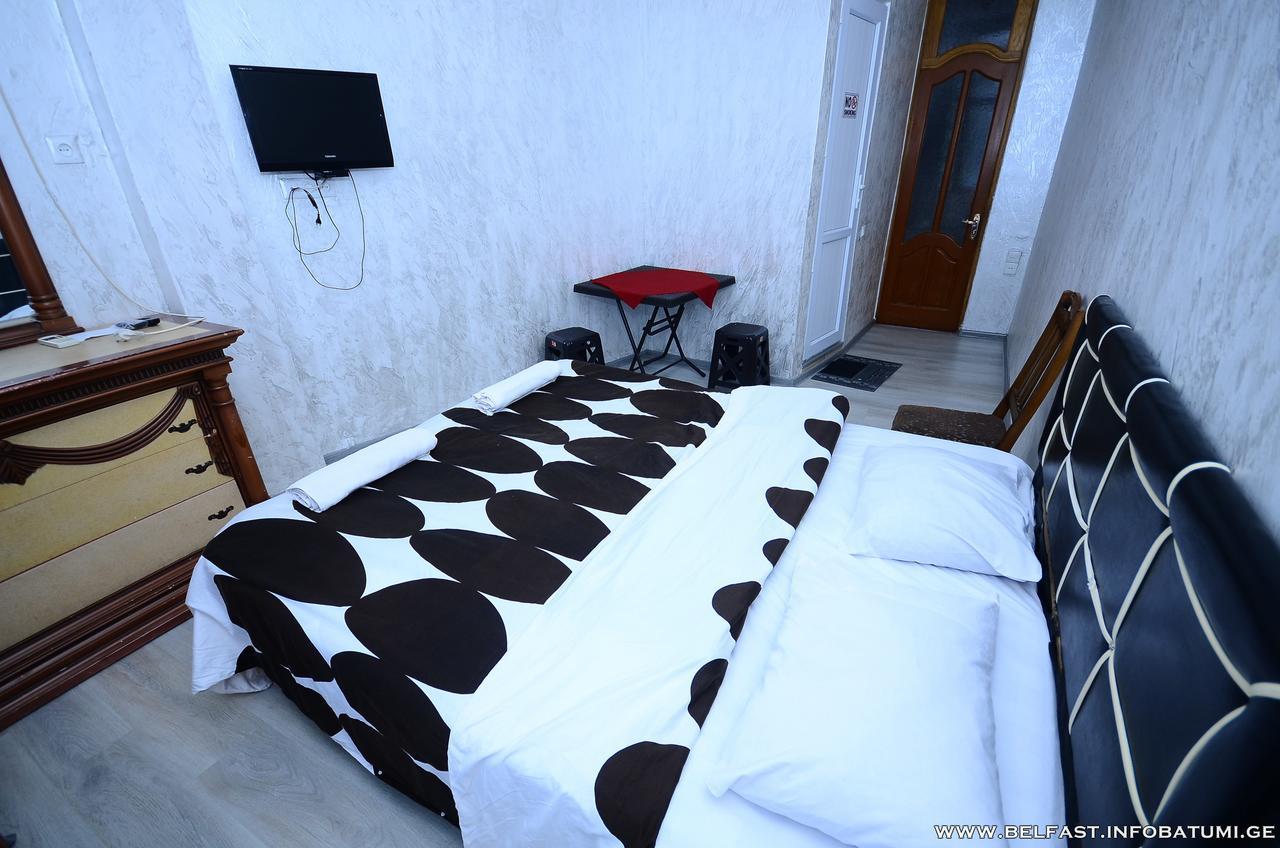 Hotel Belfast Батуми Екстериор снимка