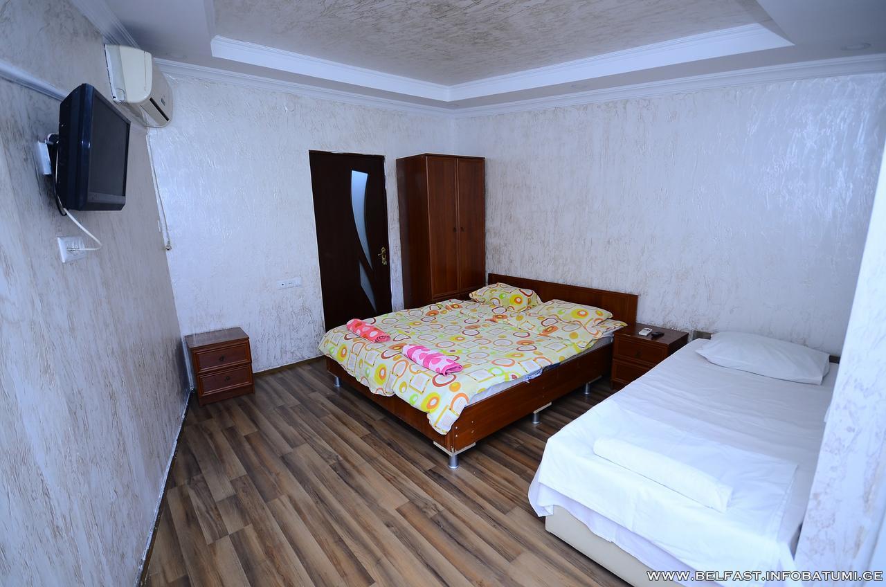 Hotel Belfast Батуми Екстериор снимка